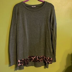 First Love Green Top Shirt With Leopard Print Hem & Long Sleeves Size L